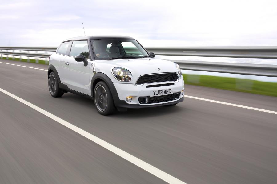  Mini Paceman Cooper S 2013 года  (UK) (фото 174 из 177)